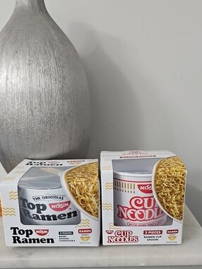 Nissin Cup Noodles & Top Ramen Bowl Set